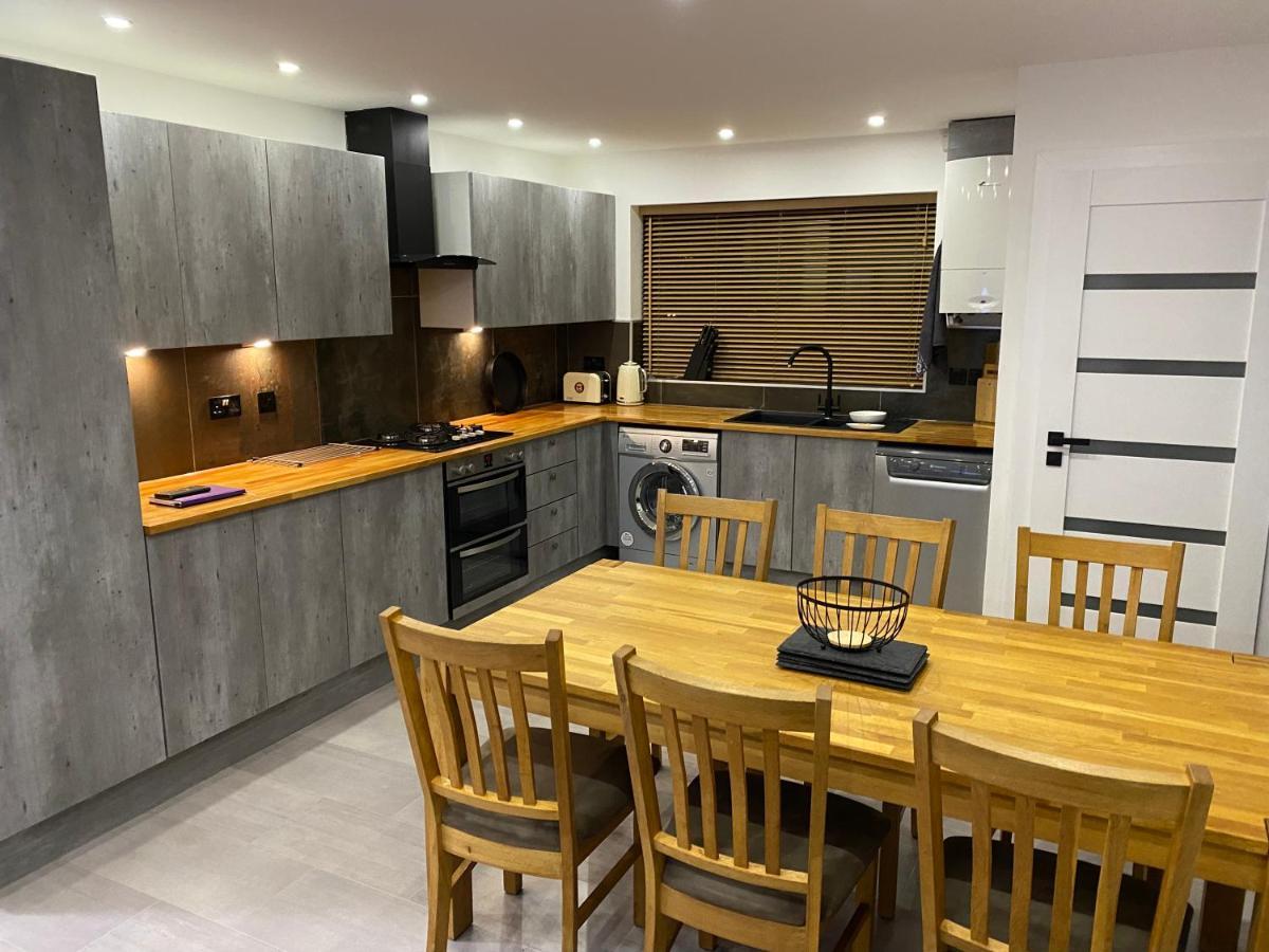 Вілла Hollemeadow Bloxwich Екстер'єр фото