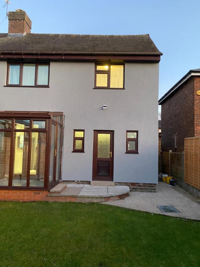 Вілла Hollemeadow Bloxwich Екстер'єр фото